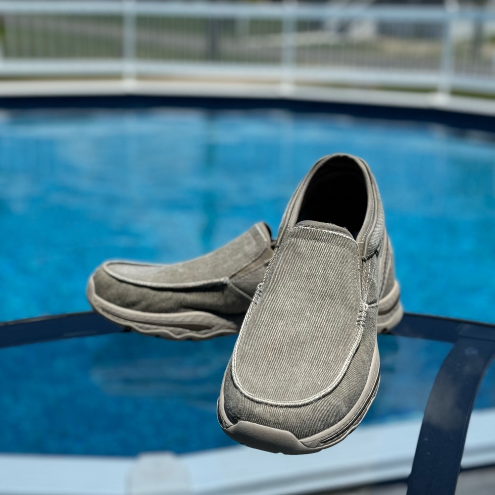 Skechers Men’s Relaxed Fit Creston Moses